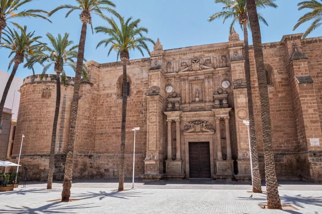 Apartamento Catedral Almeria Ngoại thất bức ảnh